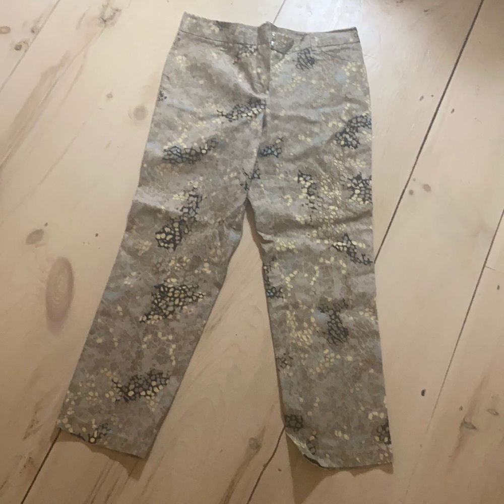 Printed khakis, ankle length
